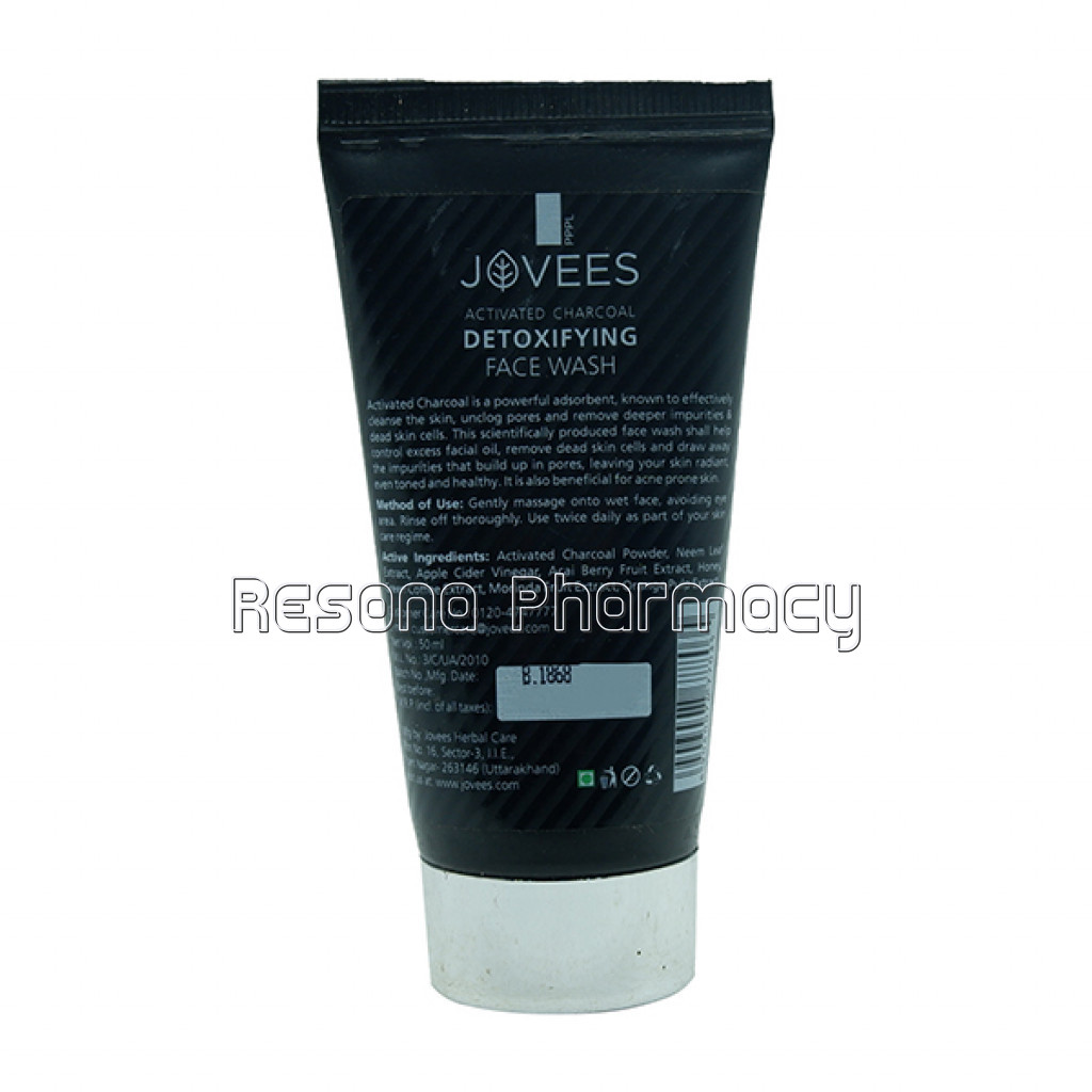 Activated Charcoal Detoxifying Face Wash 50Ml