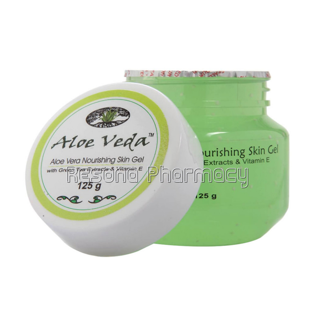 Nourishing Aloe Vera Gel (With Green Tea Extracts and Vitamin E Beads)