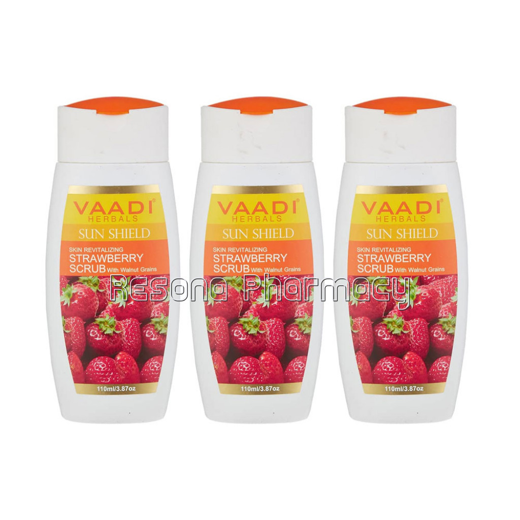 Pack Of 3 Strawberry Scrub Lotion With Walnut Grains (110 Ml X 3)